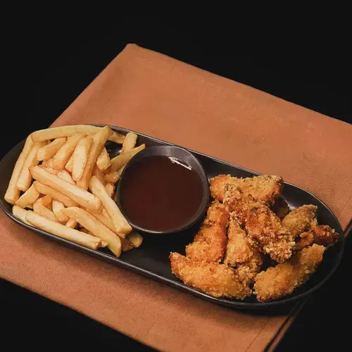 Nugets cu cartofi si sos